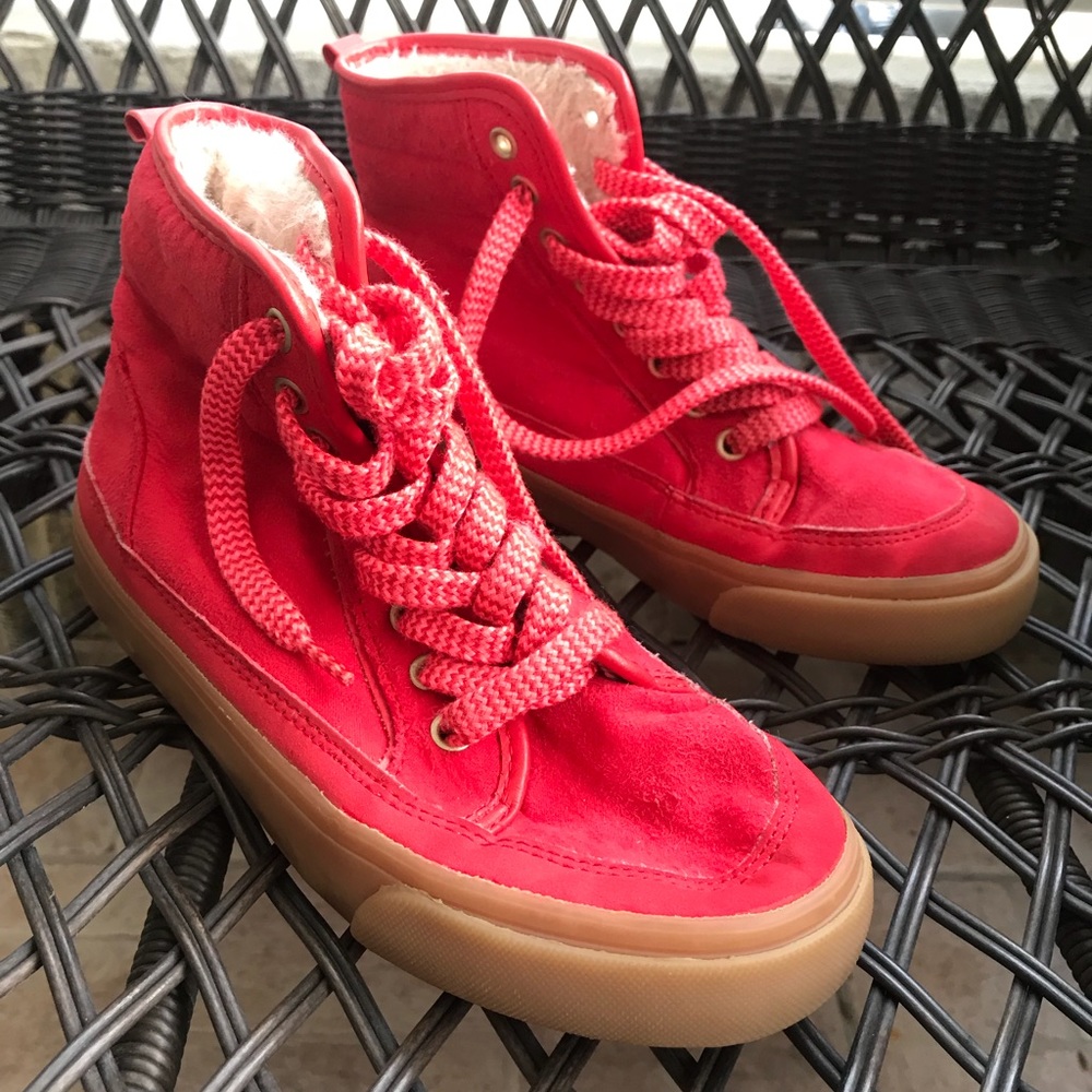 Girls red boots